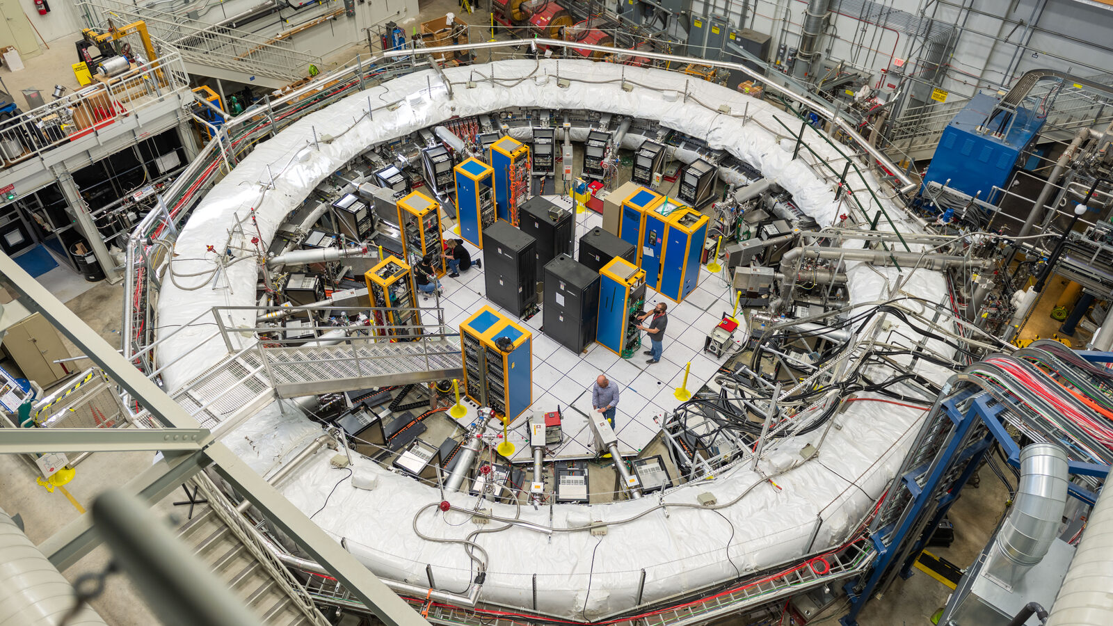 Header_Muon_g-2_ring.jpg